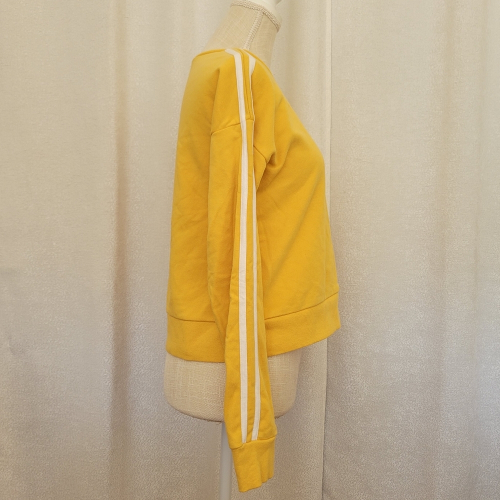 Grayson Threads Sweatshirt - Picture 3 of 12